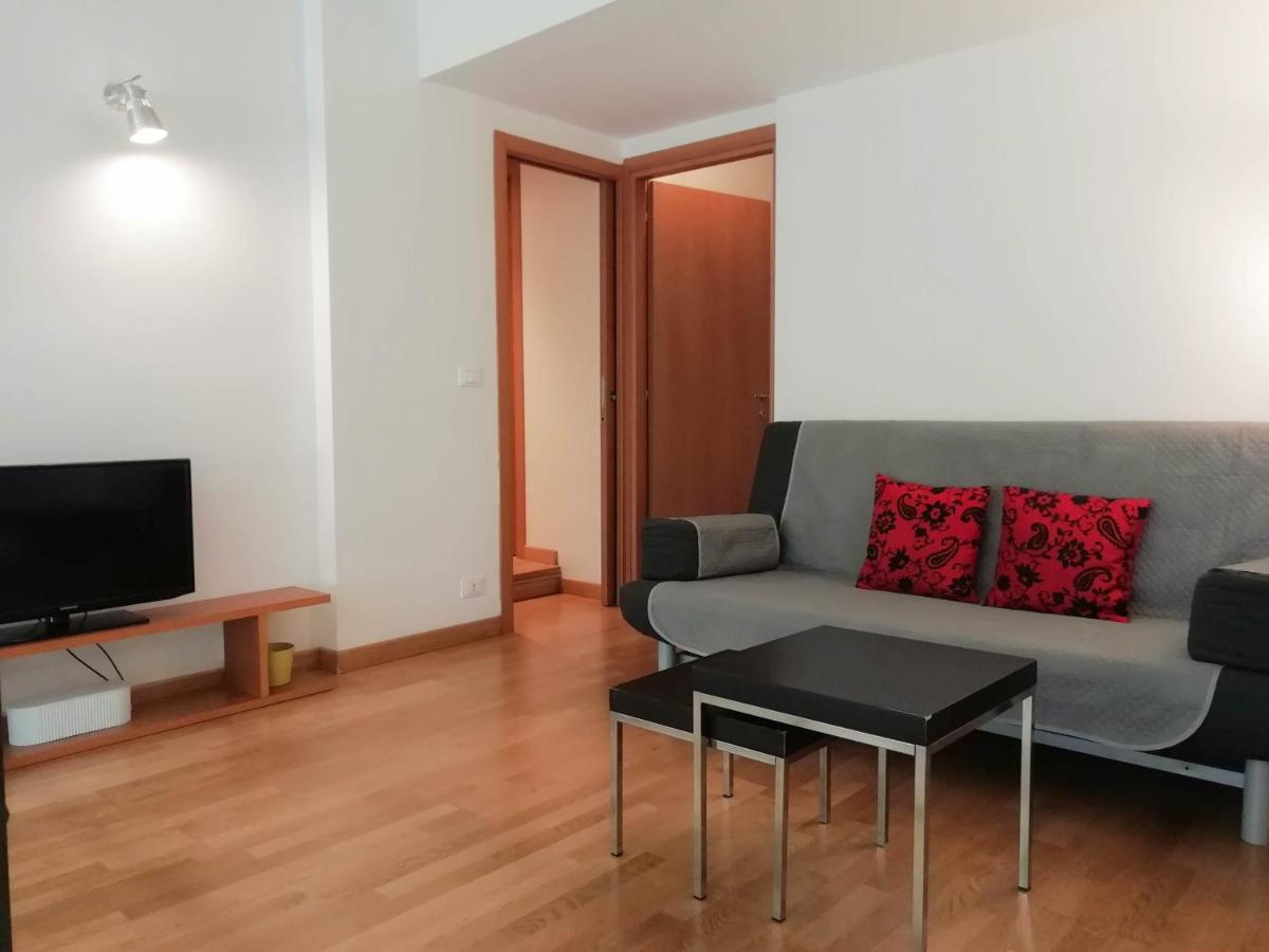 Appartamento Indipendente A Due Passi Dal Centro Savona Exterior photo